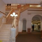 עמודוני אבן הספריה הלאומית מילווקי